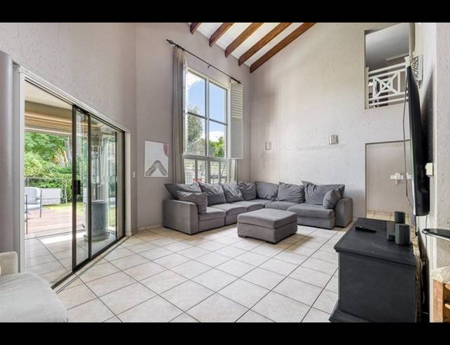 4 BEDROOM PROPERTY TO RENT IN DOUGLASDALE